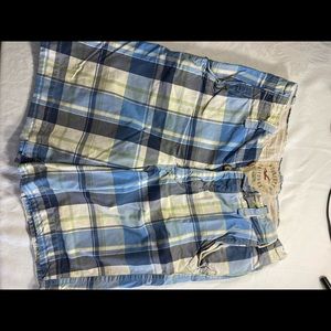 Hollister Mens Button fly Shorts size 30